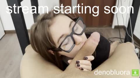 Snapshot of denobluora chatting on 04.05.26 Jasper online show from 04.05.26