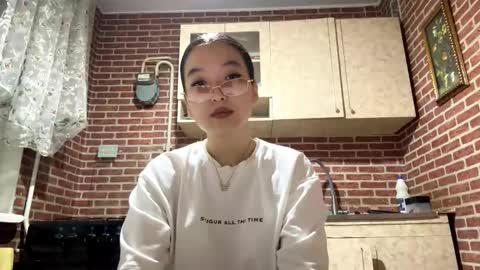 Snapshot of denysebernacchi chatting on 10.02.25 Emma online show from 10.02.25