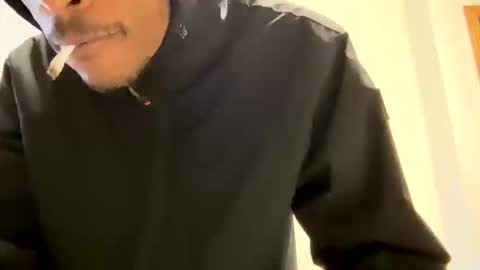 Snapshot of denzel_king3 chatting on 12.01.25 Denzel King3 online show from 12.01.25