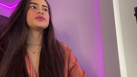 Snapshot of dereckbrownn chatting on 11.01.25 Dereck online show from 11.01.25