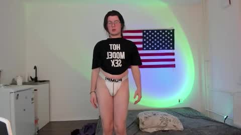 Derek online show from 12.01.25