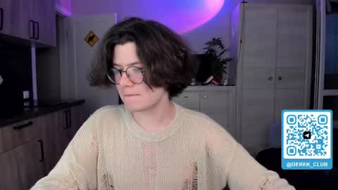 Snapshot of derek_shameless chatting on 07.15.26 Derek online show from 07.15.26