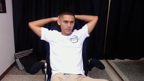 D E R E K online show from 10.24.25