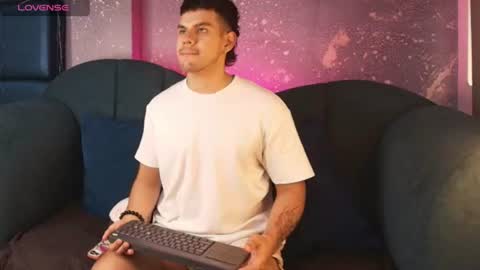 derek_voss online show from 07.17.26