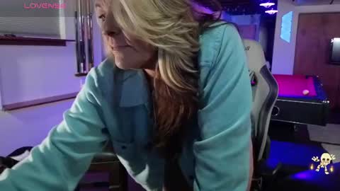 Derrick 52 and Brittany 50 online show from 06.30.26