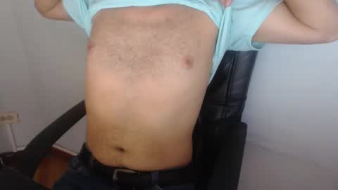 Snapshot of derrik_ chatting on 02.17.26 online show from 02.17.26