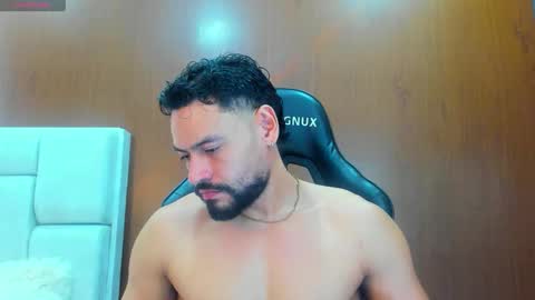 DerryBigger CM online show from 12.03.25