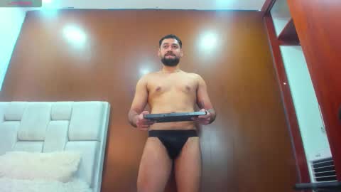 DerryBigger CM online show from 02.27.26