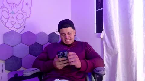 TORI AND MR. BEAR online show from 09.15.25