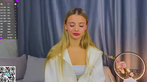 Snapshot of desireeclipse chatting on 12.02.25 Willow online show from 12.02.25