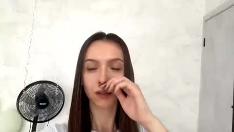 Snapshot of desirewingard chatting on 04.01.26 Ksenia online show from 04.01.26