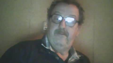 Snapshot of destelp chatting on 03.02.26 destelp online show from 03.02.26