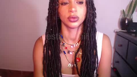 Destinne Mill online show from 08.02.26