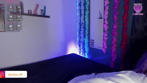 Snapshot of destiny14_ chatting on 02.05.26 Dani online show from 02.05.26