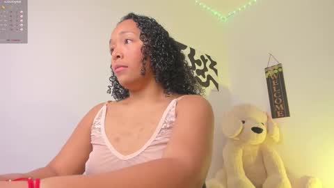 Snapshot of desty_y chatting on 12.02.25 desty_y online show from 12.02.25