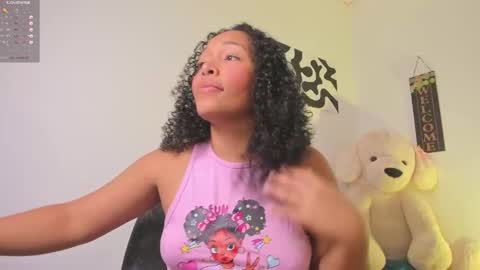 Snapshot of desty_y chatting on 12.14.25 desty_y online show from 12.14.25