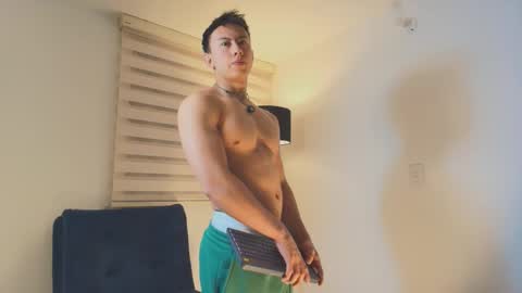 Snapshot of deus_belli chatting on 09.09.25 Deus Belli online show from 09.09.25