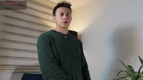 Snapshot of deus_belli chatting on 09.11.25 Deus Belli online show from 09.11.25