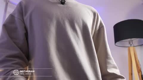 Snapshot of deus_belli chatting on 09.21.25 Deus Belli online show from 09.21.25