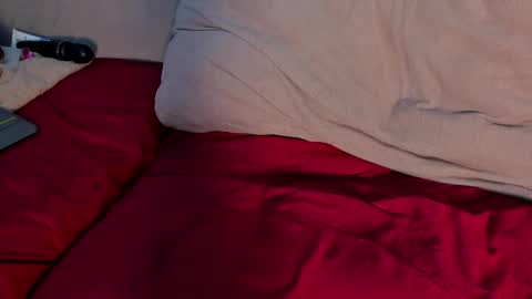 Snapshot of deva_blue chatting on 03.04.25 Deva Blue online show from 03.04.25