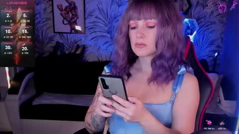 Evi online show from 12.16.25