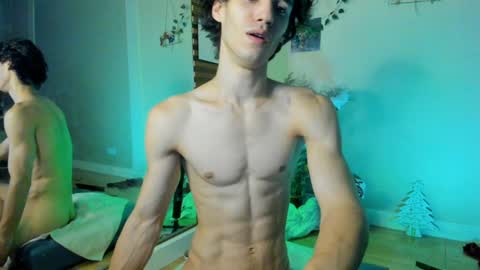 Snapshot of devil_fts chatting on 12.18.24 Devil online show from 12.18.24