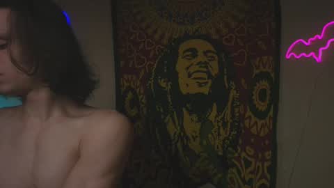 Snapshot of devil_fts chatting on 10.04.25 Devil online show from 10.04.25