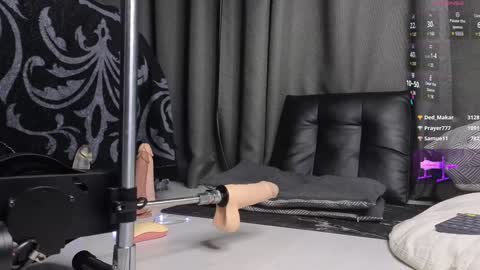 devil_s_bride online show from 01.24.25