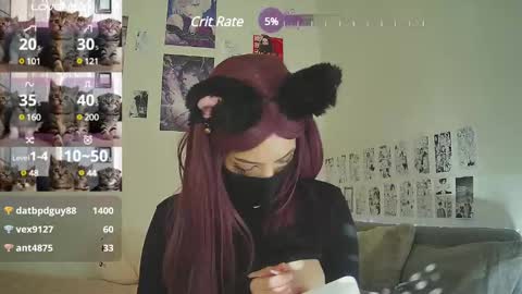 Snapshot of deviliaaa chatting on 12.20.24 Devil online show from 12.20.24