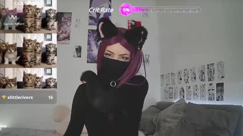 Snapshot of deviliaaa chatting on 12.23.24 Devil online show from 12.23.24