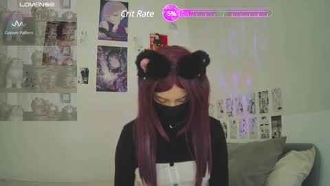 Snapshot of deviliaaa chatting on 02.05.25 Devil online show from 02.05.25