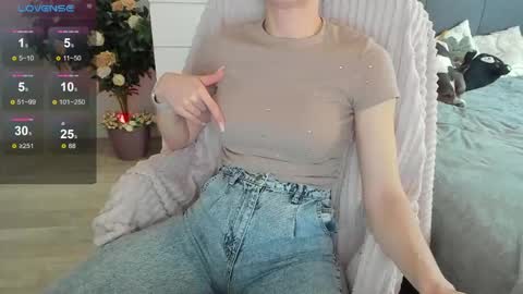 Snapshot of devilish_goddes chatting on 05.16.26 Devilish Goddess online show from 05.16.26
