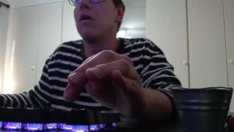 Snapshot of devilnextlevel chatting on 07.29.26 devil online show from 07.29.26