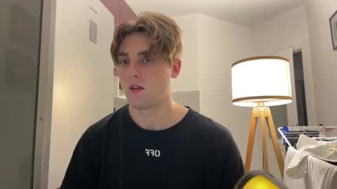 Snapshot of devilnut1 chatting on 01.30.25 devilnut1 online show from 01.30.25