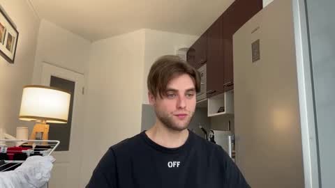 Snapshot of devilnut1 chatting on 03.08.25 devilnut1 online show from 03.08.25