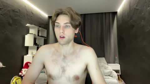 Snapshot of devilnut1 chatting on 11.18.25 devilnut1 online show from 11.18.25