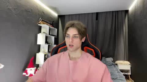 devilnut1 online show from 11.27.25