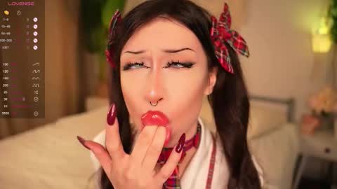 Snapshot of devilss_toy chatting on 09.29.25 CIBELLE online show from 09.29.25