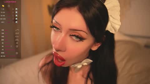 Snapshot of devilss_toy chatting on 10.26.25 CIBELLE online show from 10.26.25