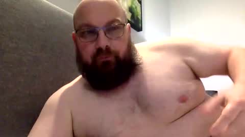 Snapshot of devilwings2 chatting on 09.17.25 devilwings2 online show from 09.17.25