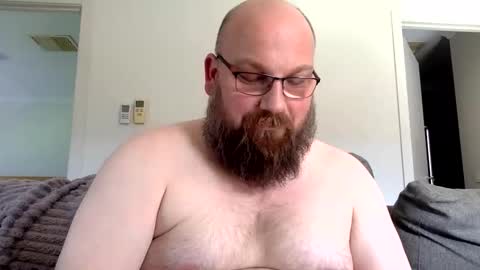 Snapshot of devilwings2 chatting on 11.19.25 devilwings2 online show from 11.19.25