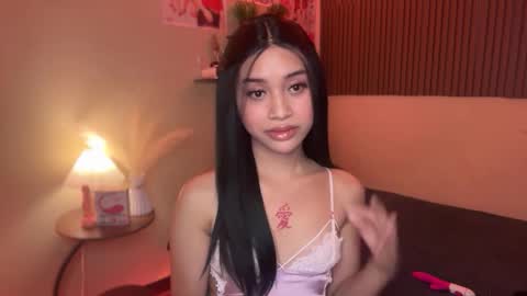 Devine Greyson online show from 11.21.25