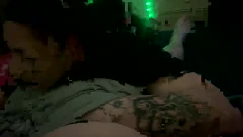 Snapshot of devinfillps chatting on 04.01.26 devinfillps online show from 04.01.26