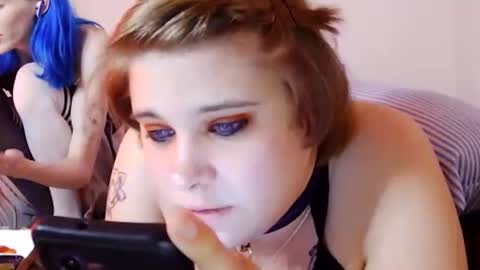 Snapshot of devykitten2018 chatting on 04.06.26 devykitten online show from 04.06.26
