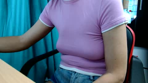 Snapshot of deylove786838 chatting on 09.18.25 deylove786838 online show from 09.18.25