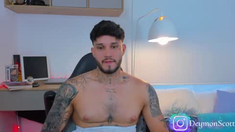 JULIAN online show from 01.12.25