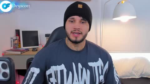 JULIAN online show from 01.18.25