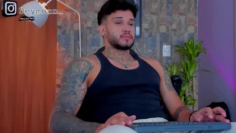 JULIAN online show from 10.10.25