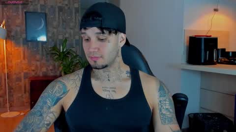 Snapshot of deymon_scott chatting on 02.06.26 JULIAN online show from 02.06.26