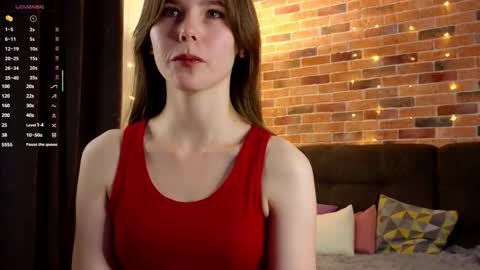 Kira online show from 10.12.25